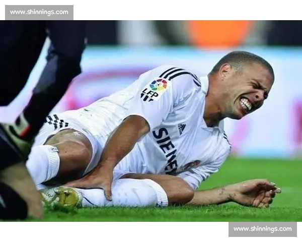 伤病猛于虎，顶尖选手赛后采访中流泪，让人心疼