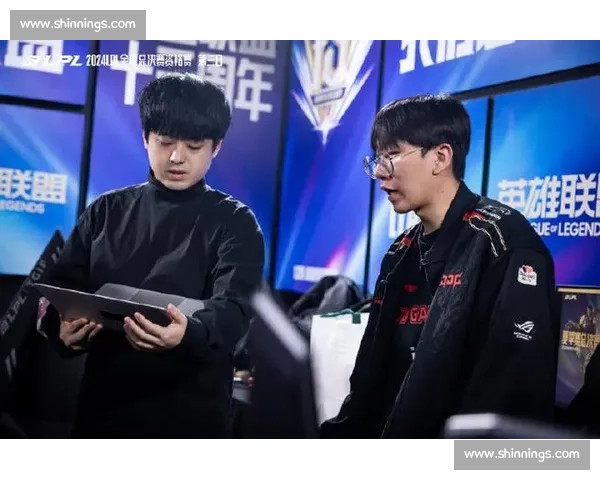 电竞选手的青春与汗水，背后是无数个不为人知的磨砺